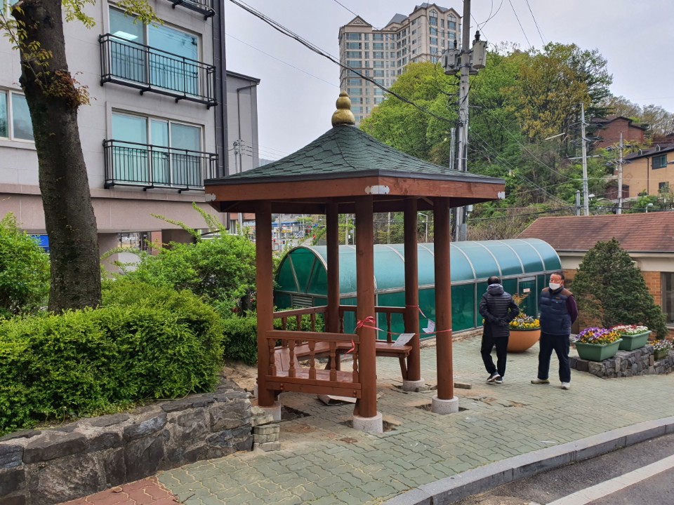 2049928719_I1gujP2x_8811ef5aeedd2fe8f9e9d887f86f480ee954fcd4.jpg 이미지크게보기